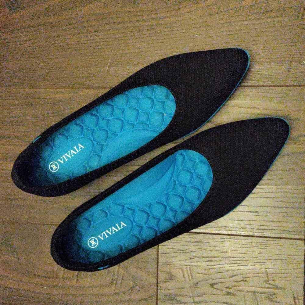 VIVAIA "Aria Walker" Lightweight Pointed Toe Ballet Flats